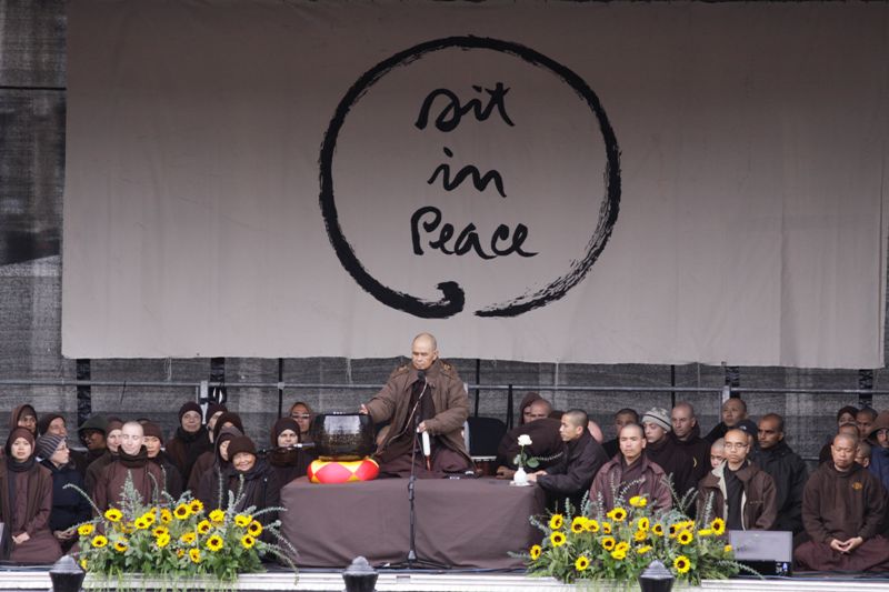 Sit in Peace with Thich Nhat Hanh 